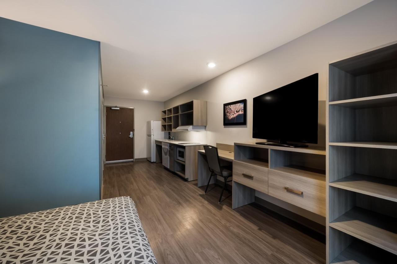 Woodspring Suites East Lansing - University Area מראה חיצוני תמונה