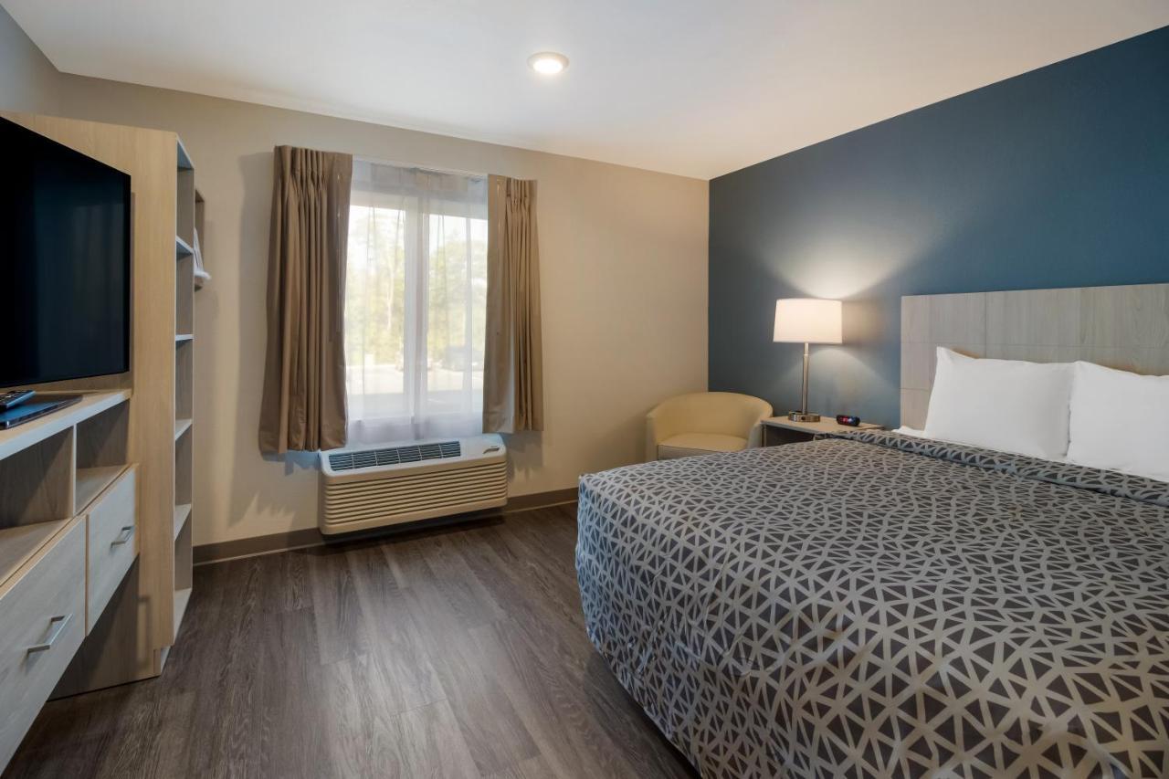 Woodspring Suites East Lansing - University Area מראה חיצוני תמונה