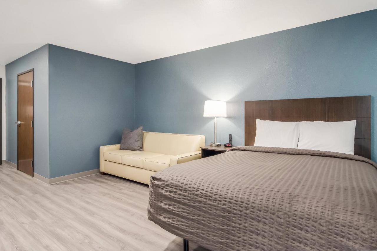 Woodspring Suites East Lansing - University Area מראה חיצוני תמונה