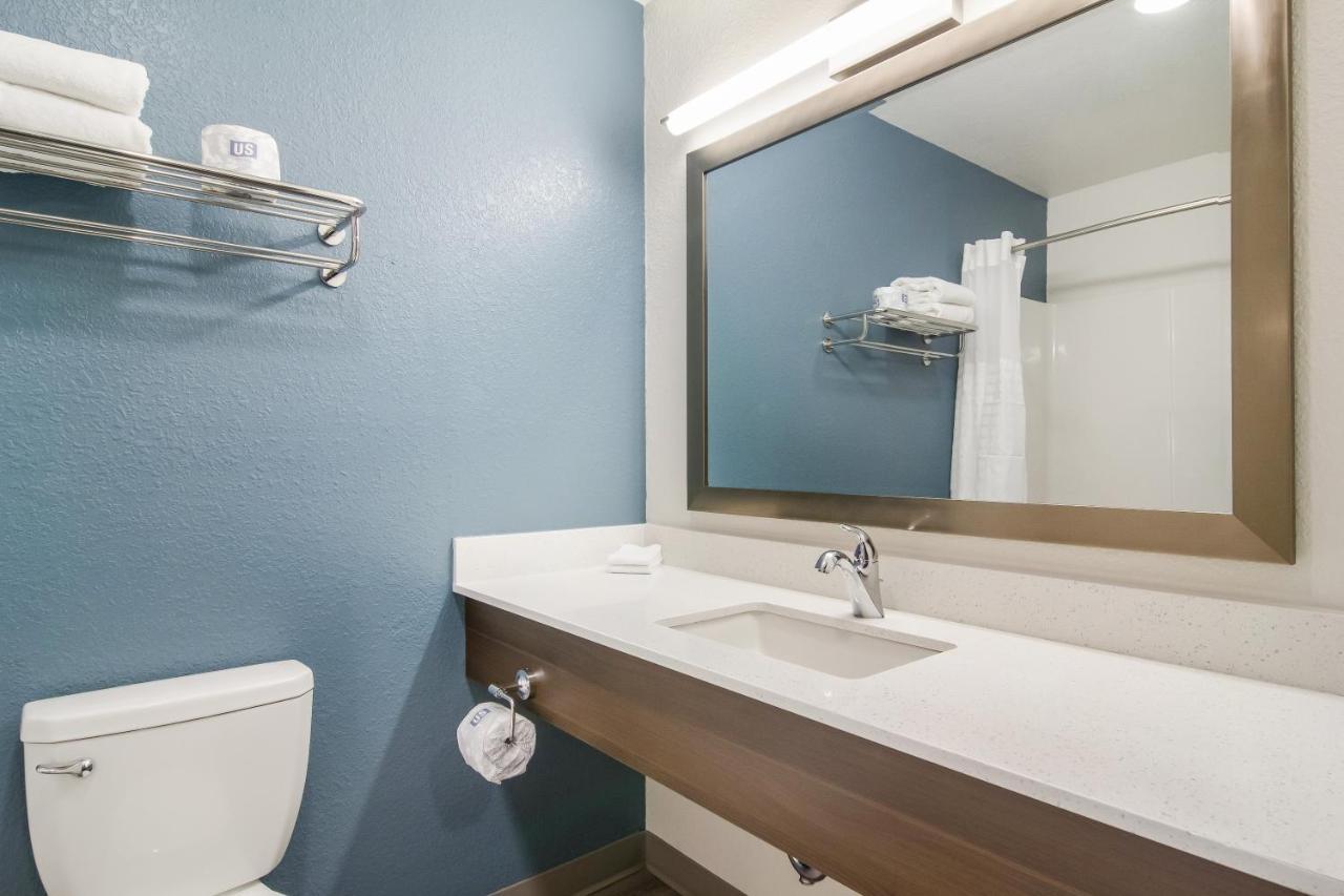 Woodspring Suites East Lansing - University Area מראה חיצוני תמונה