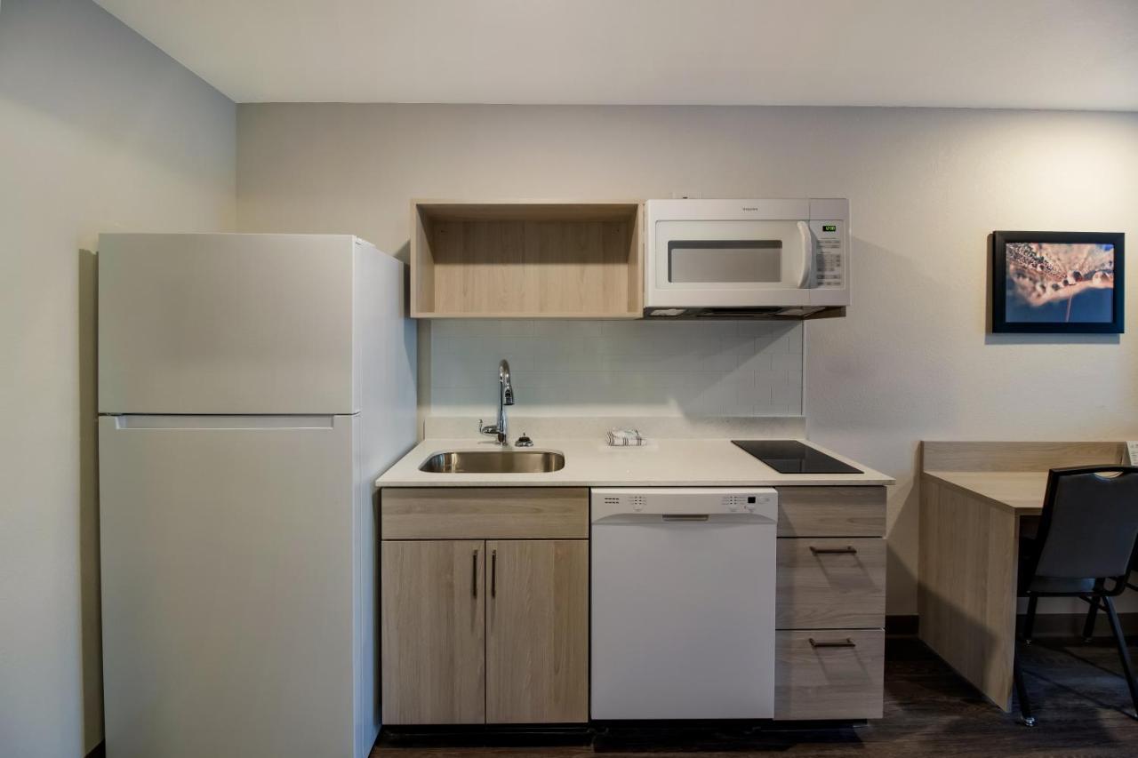 Woodspring Suites East Lansing - University Area מראה חיצוני תמונה